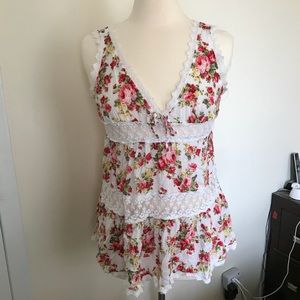 Women’s top European Large (more like a medium)